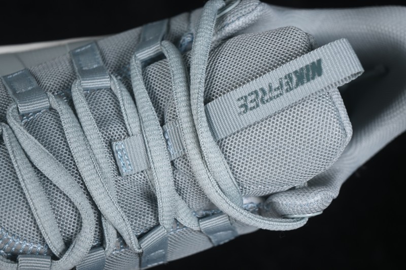 Nike Free Metcon 7 Training Shoes with Breathable Mesh and Flexible Cushioning - II7405-003