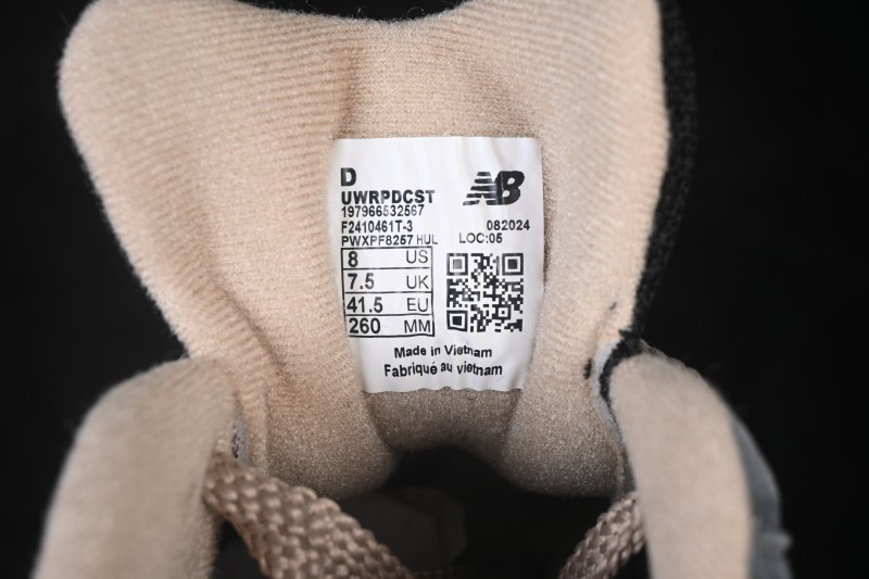 New Balance Retro Running Shoes UWRPDCST