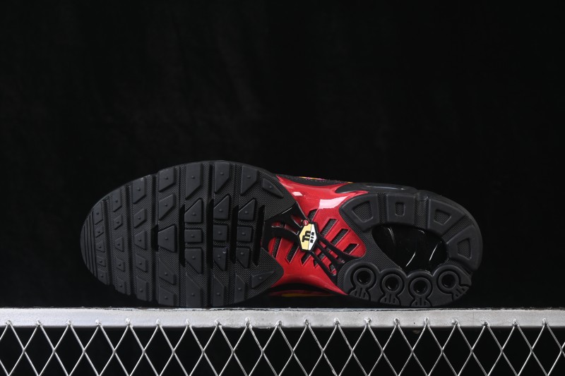 Nike Air Max Plus TN Supreme Retro Running Shoes with Air Cushion - DA1472-600