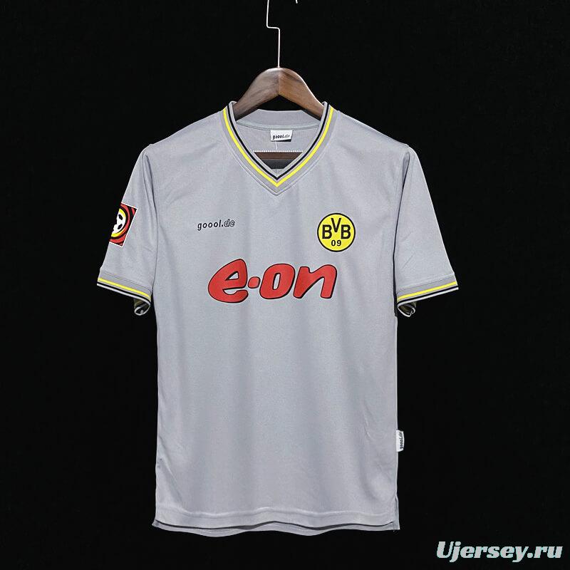 Retro 00/01 Borussia Dortmund Away Grey Jersey