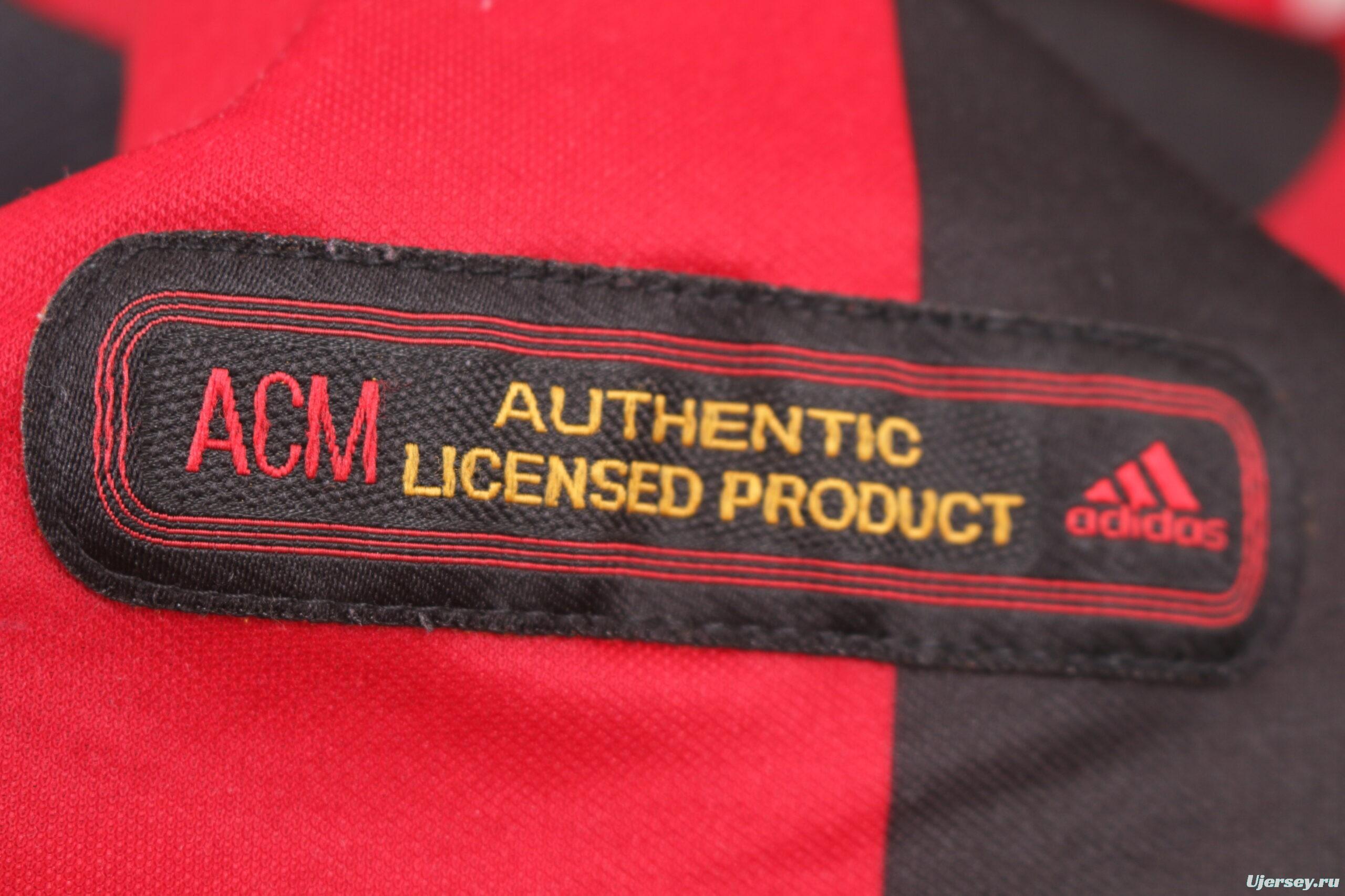 Retro 00/01 AC Milan Home Jersey