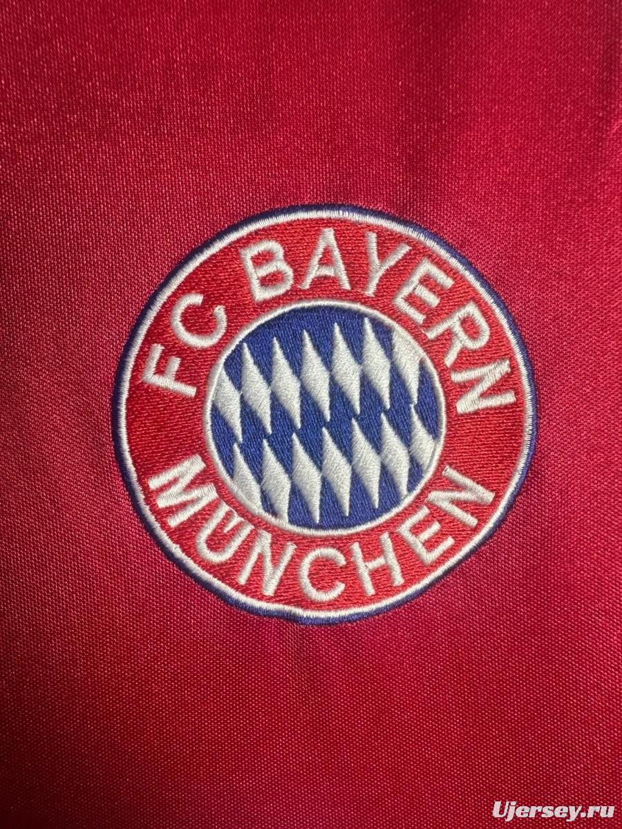 Retro 03/04 Bayern Munich Home Jersey