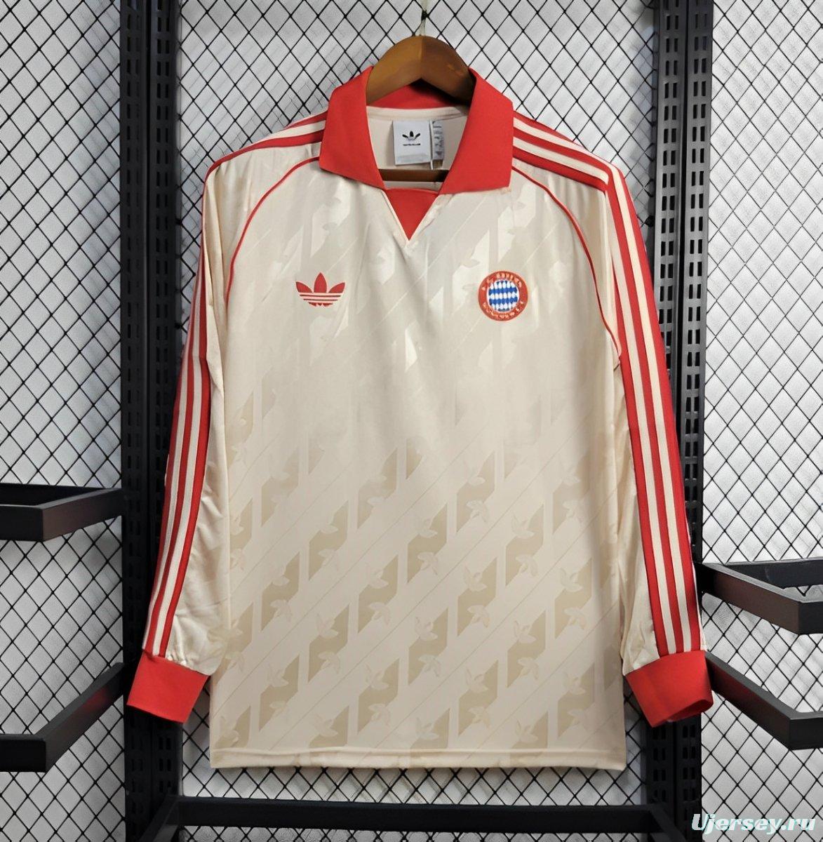 24/25 Retro Bayern Munich Long Sleeve