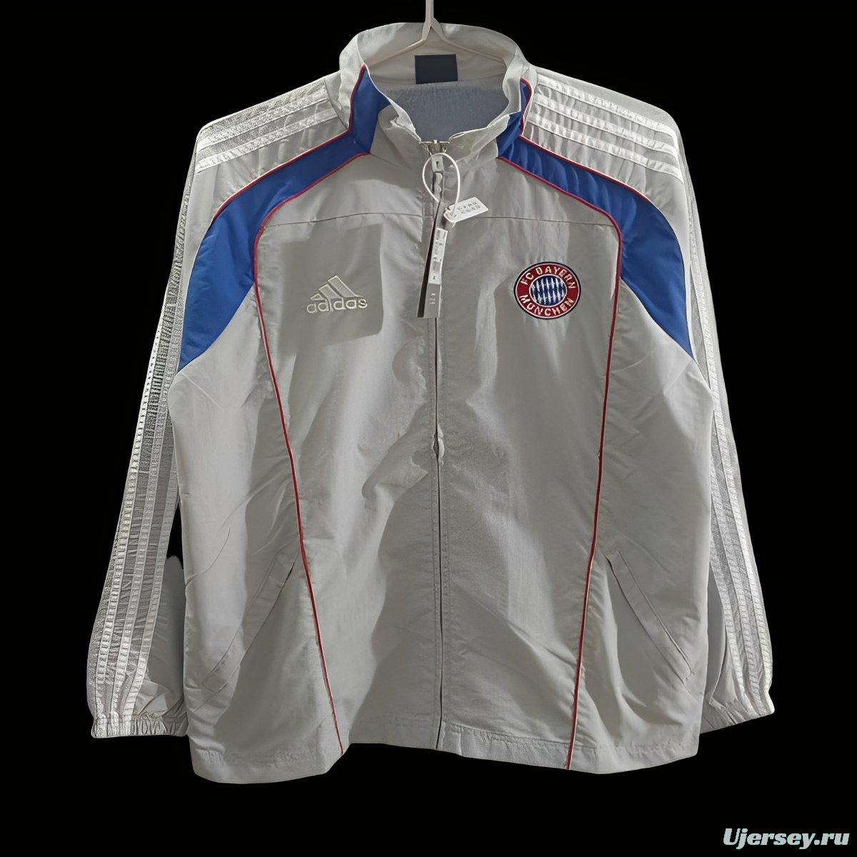 25/26 Adidas FC Bayern Munich Vintage Track Jacket - Silver/Blue Classic Edition Windbreaker