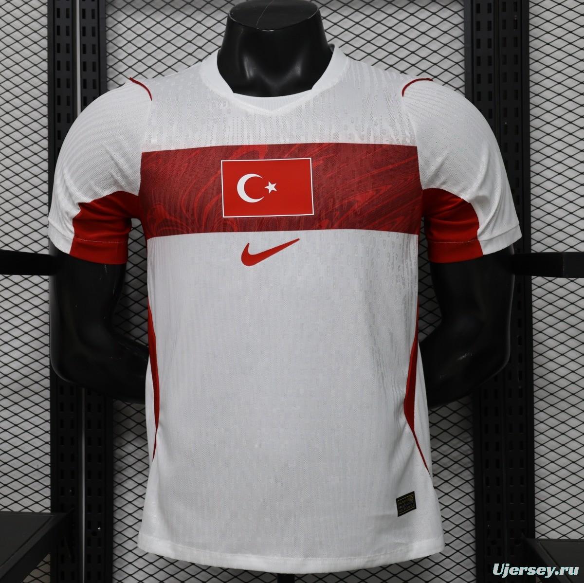 Player Version 26/27 Turkey  Away  White & Red Flag Panel Jersey