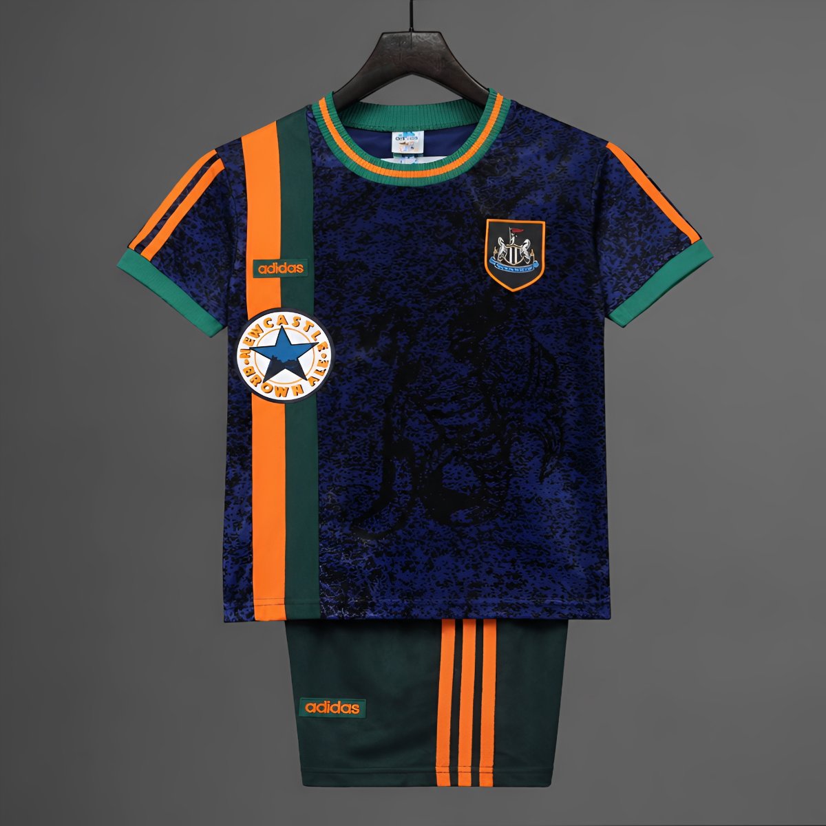 Retro 97/98 Kids Newcastle United Away Jersey