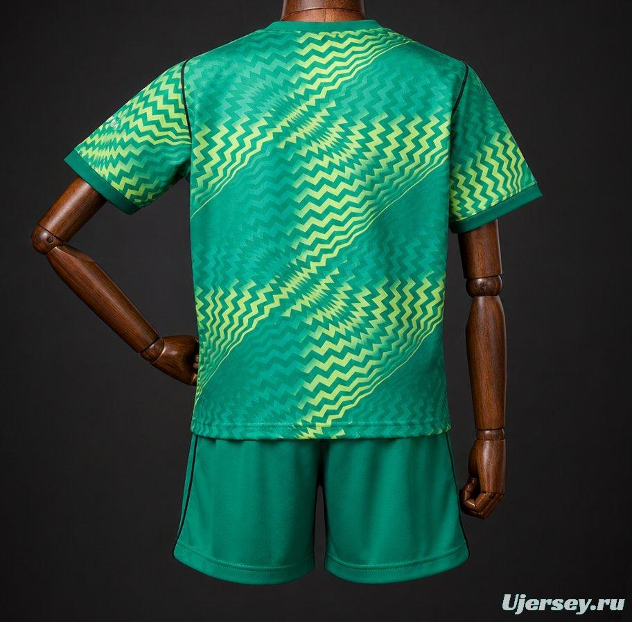 2 Stars 26/27 Kids PSG/Paris Saint Germain Green Goalkeeper Jersey