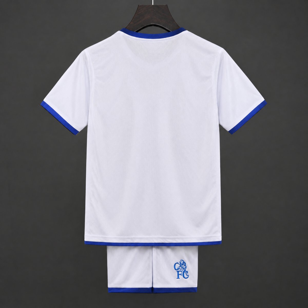 Retro Kids 03/05 Chelsea White Away Jersey